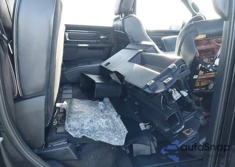 2018 Ram 1500 Limited 4X2 5'7 Box from USA, damaged, VIN 1C6RR6PT7JS105552